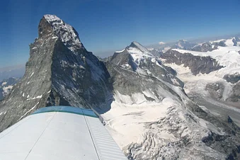 Matterhorn-Flug ab Bern-Belpmoos