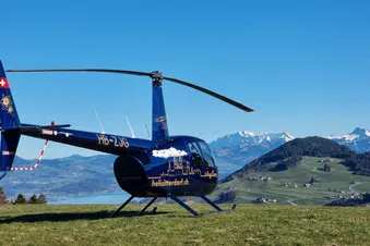 Rundflug mit oder ohne Zwischenlandung bei einem Restaurant