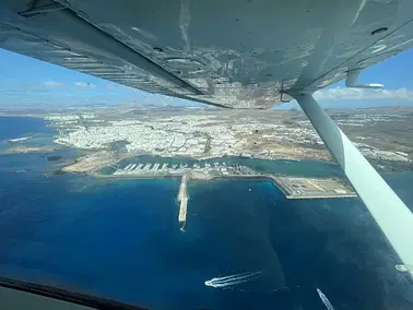 Sightseeing flight around Lanzarote and La Graciosa