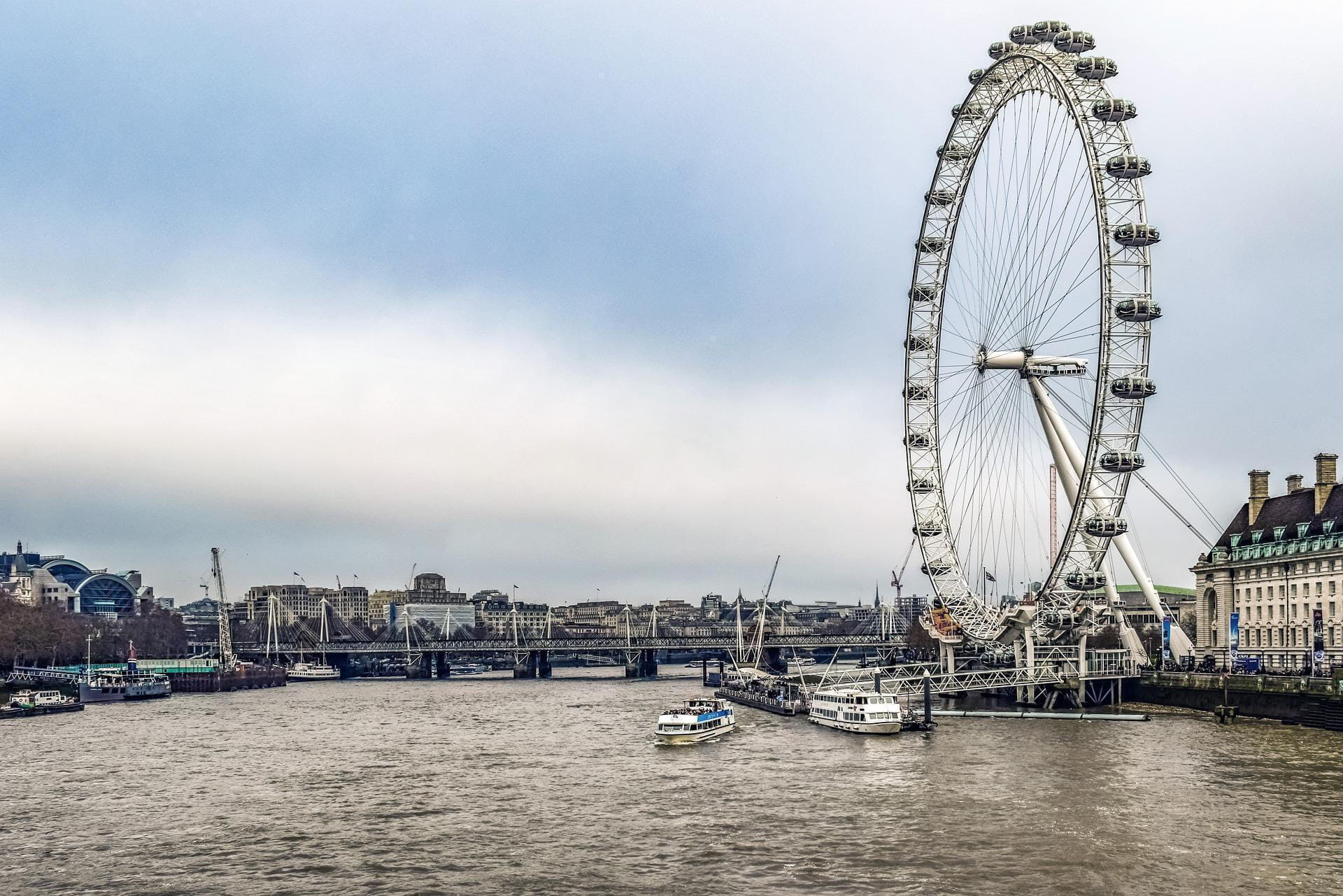 London heli lanes flight from Cambridge