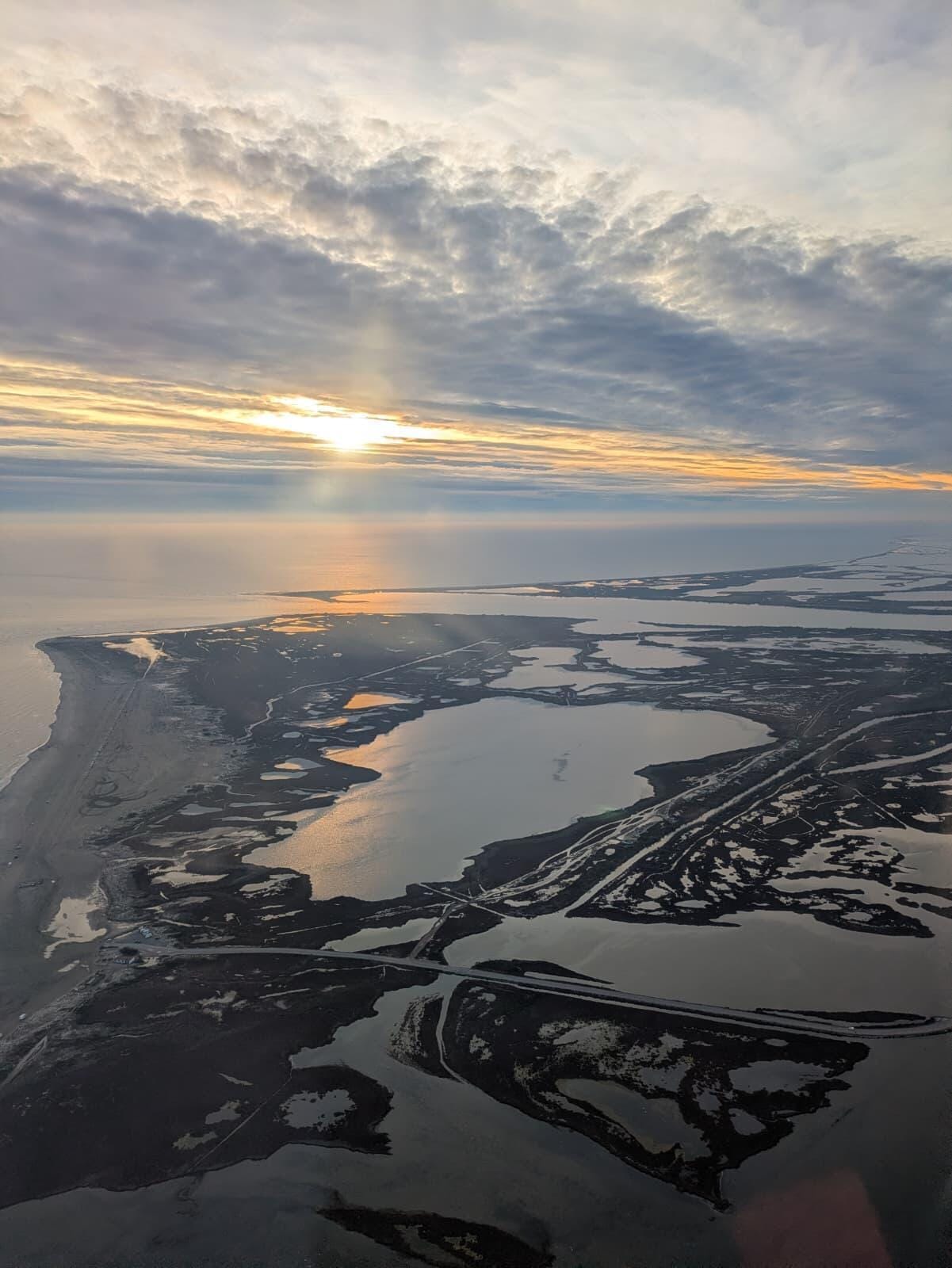 Camargue vue du ciel – étangs, mer et Alpilles