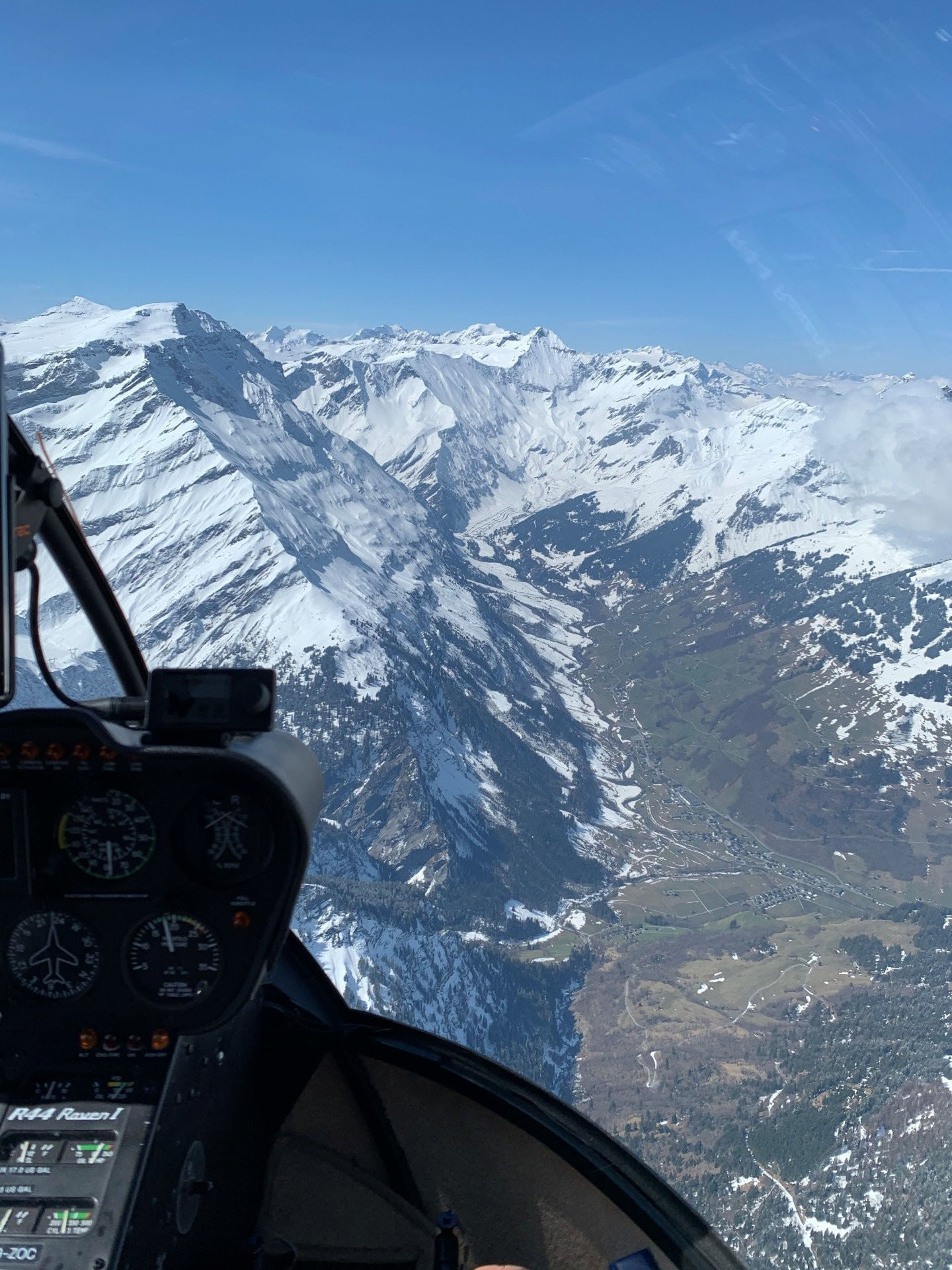 Helikopter Rundflug Klöntalersee - Elm - Limmernsee