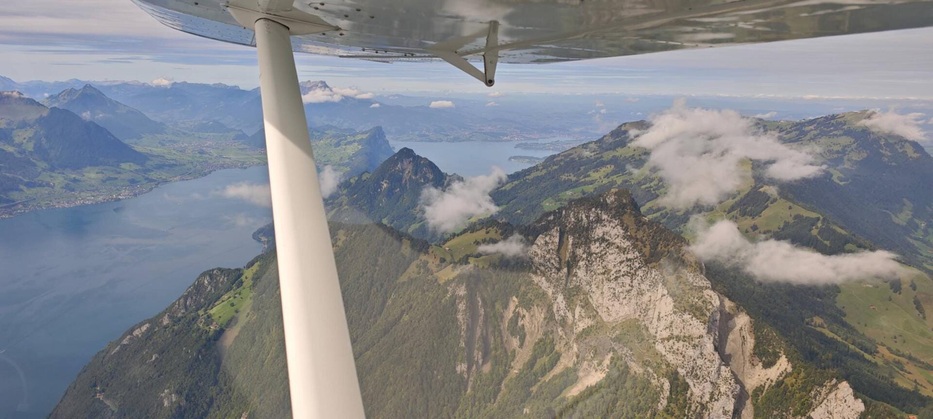 5 Seen Flug, Luzern und Pilatus!