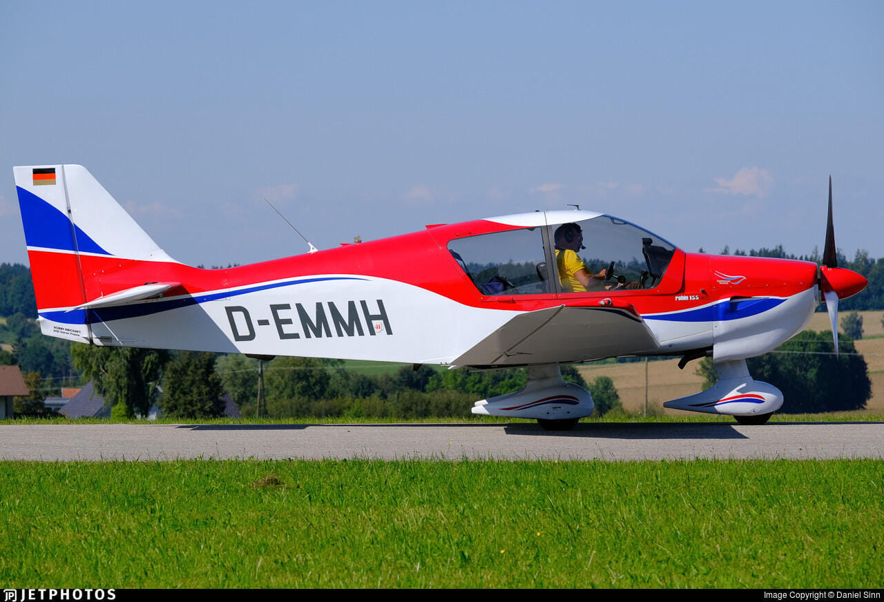 Robin Dr400