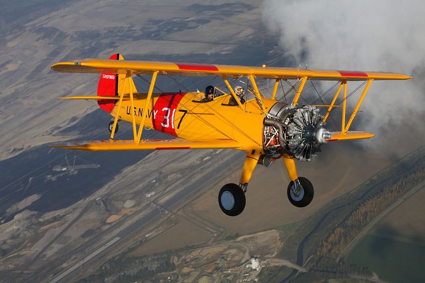 Großer Doppeldecker Rundflug in einer 450HP Boeing Stearman (1h)