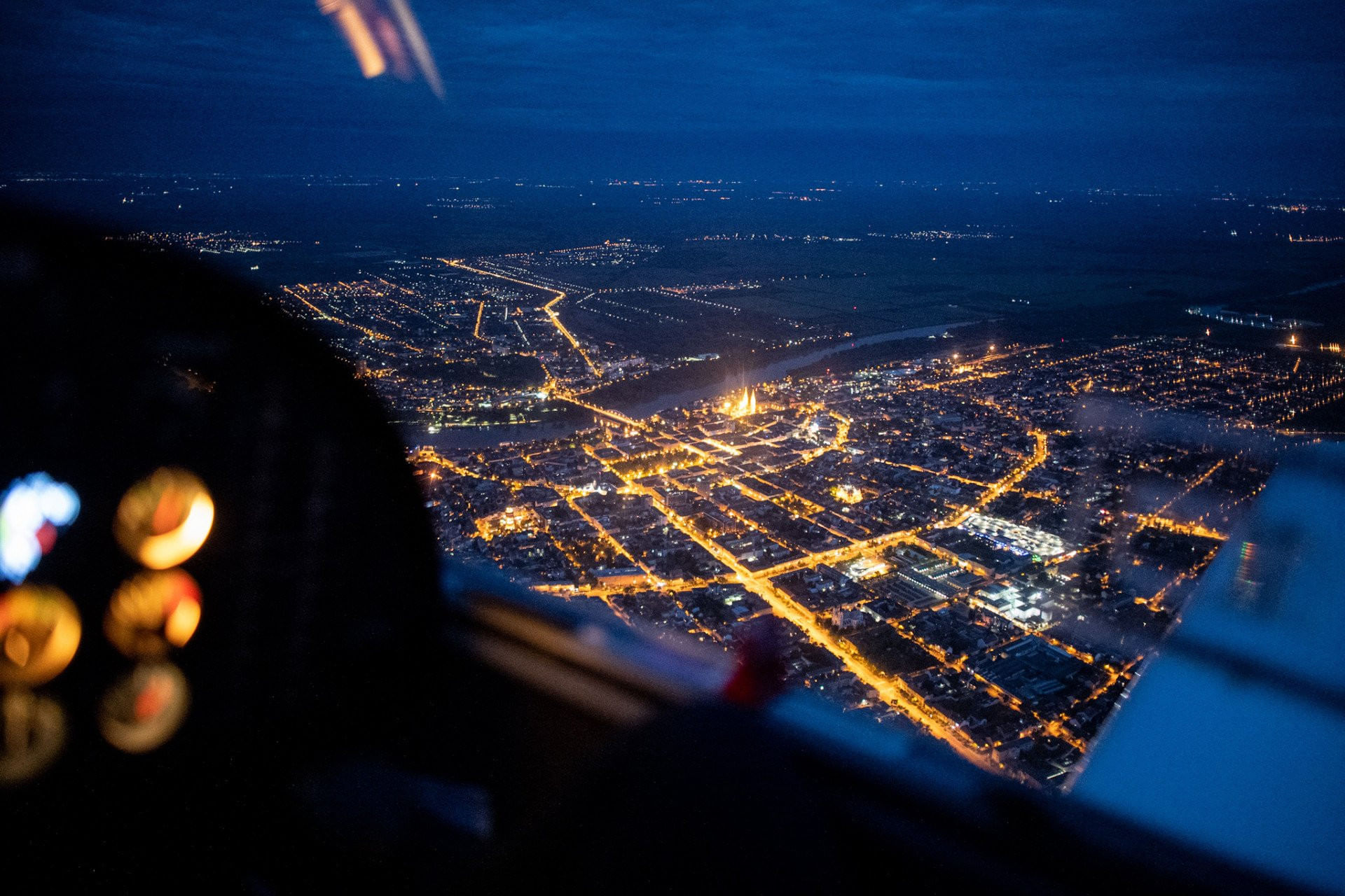 Night sightseeing flight over Szeged