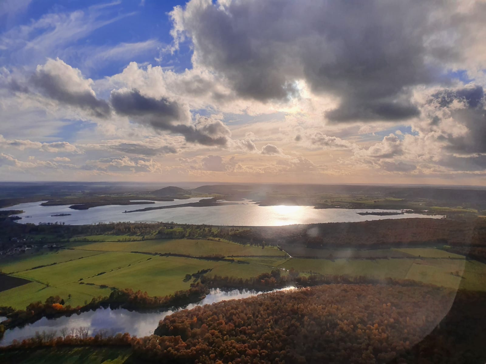 Survol de Verdun, des champs de bataille et du memorial