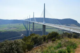 Viaduc du Millau (2-3 passagers)