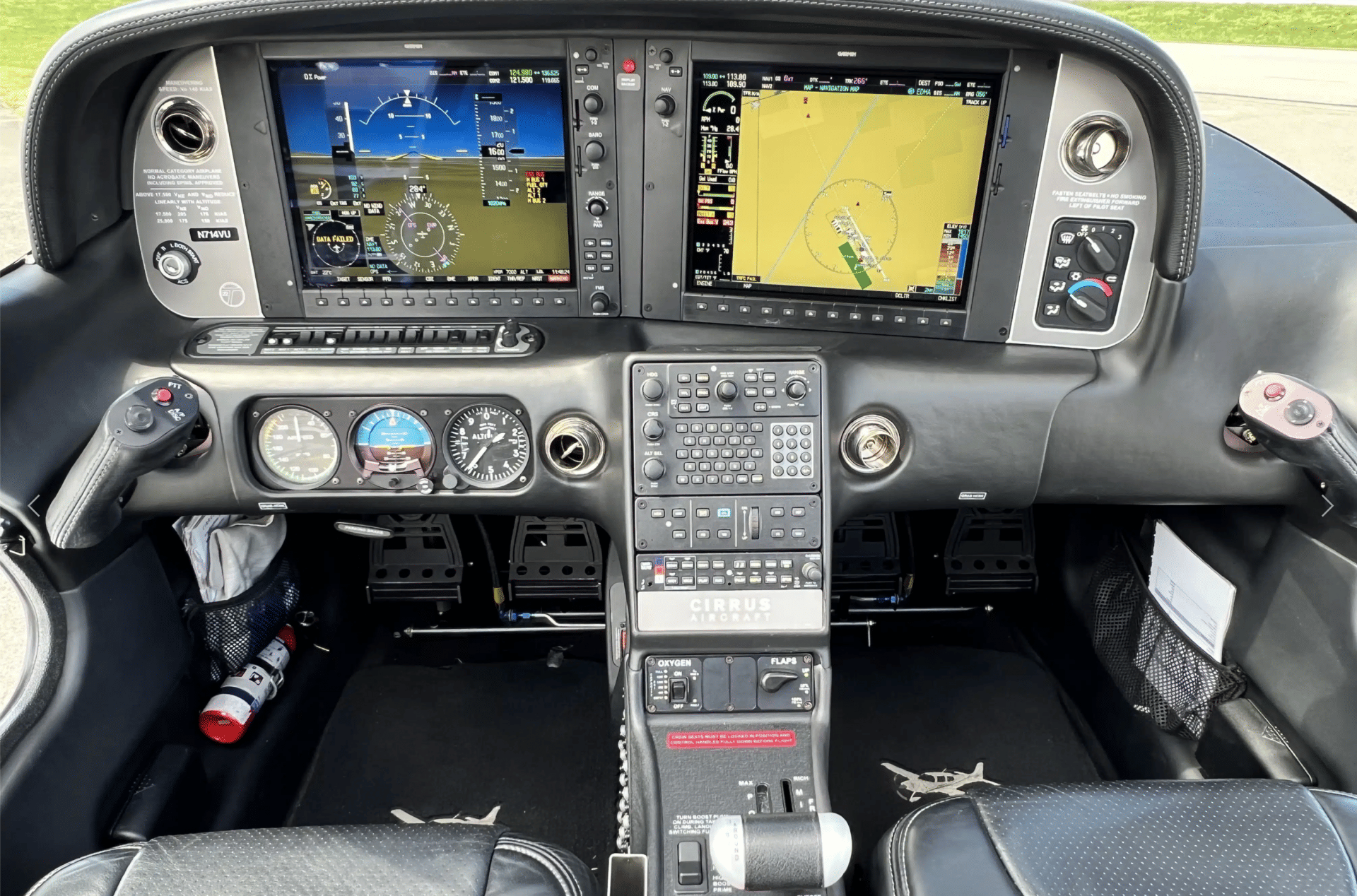 Cockpit du SR22T