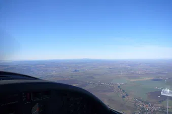 Blick vom Mansfelder Land zum Brocken