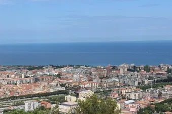 Join me on a weekend trip to Italy!