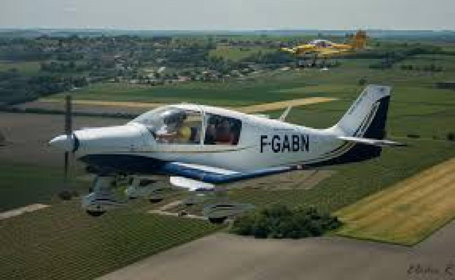 Robin DR400 - 180HP
