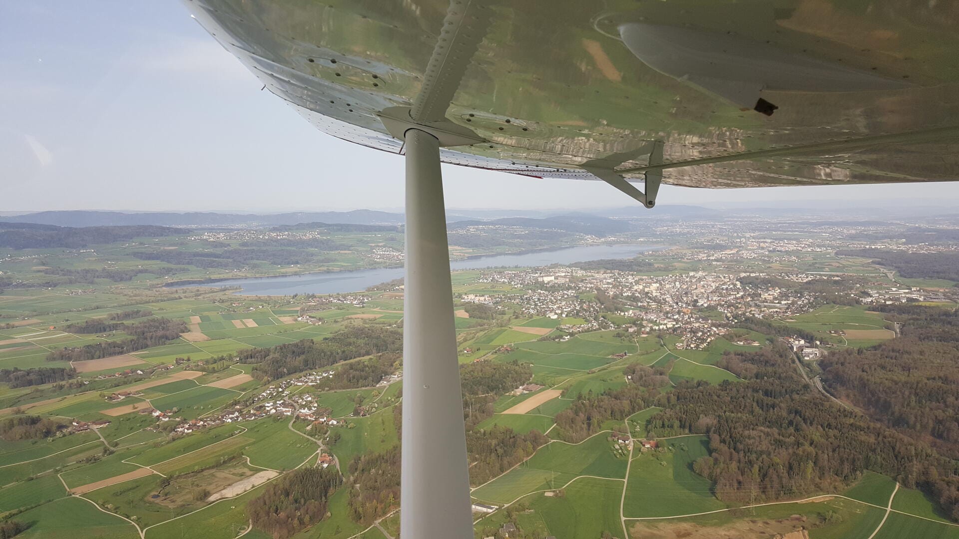 Sechs-Seen-Rundflug für zwei Passagiere