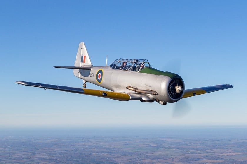 Vintage Harvard Warbird Experience - 30 Minute
