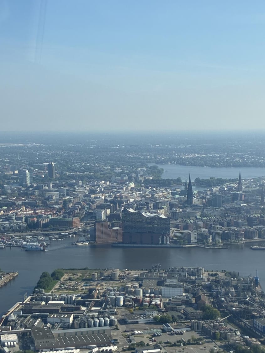 Rundflug über Hamburg mit Hafencity