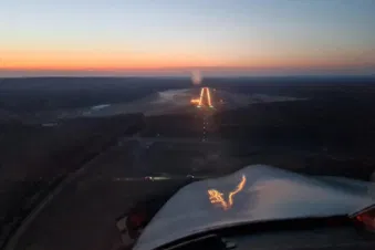 Dämmerungsflug, idealer Weise mit Sonnenuntergang