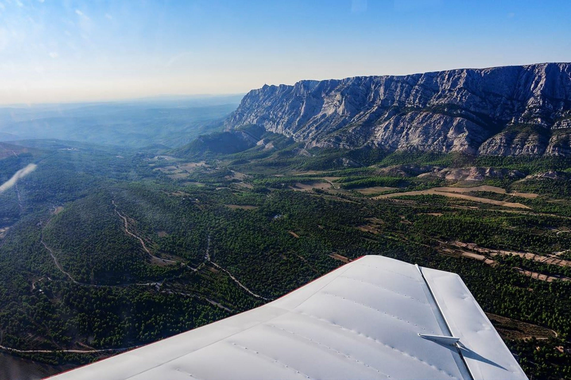 Balade Ste Victoire en Robin DR400
