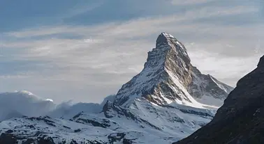 Le cervin à portée de main, vol en hélicoptère