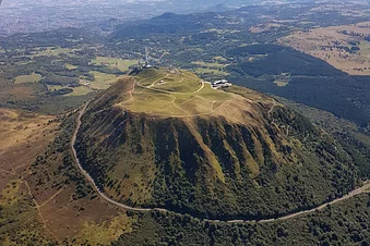 Découvrez les volcans d'Auvergne