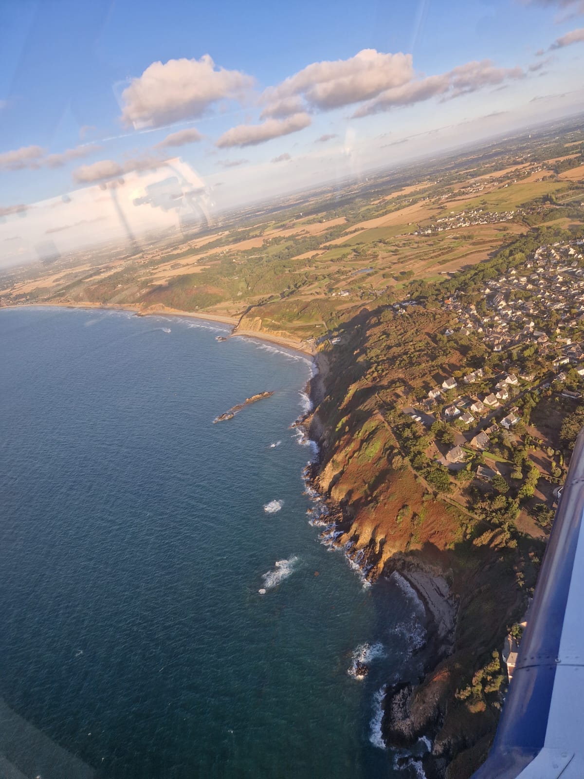 Survol de la baie de St Brieuc et du Cap Fréhel