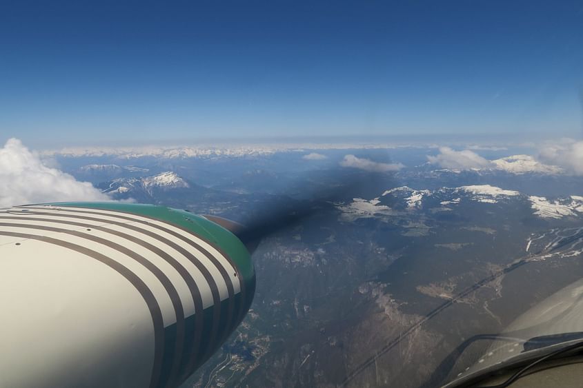 Toller Rundflug im 6-Sitzer ab Innsbruck