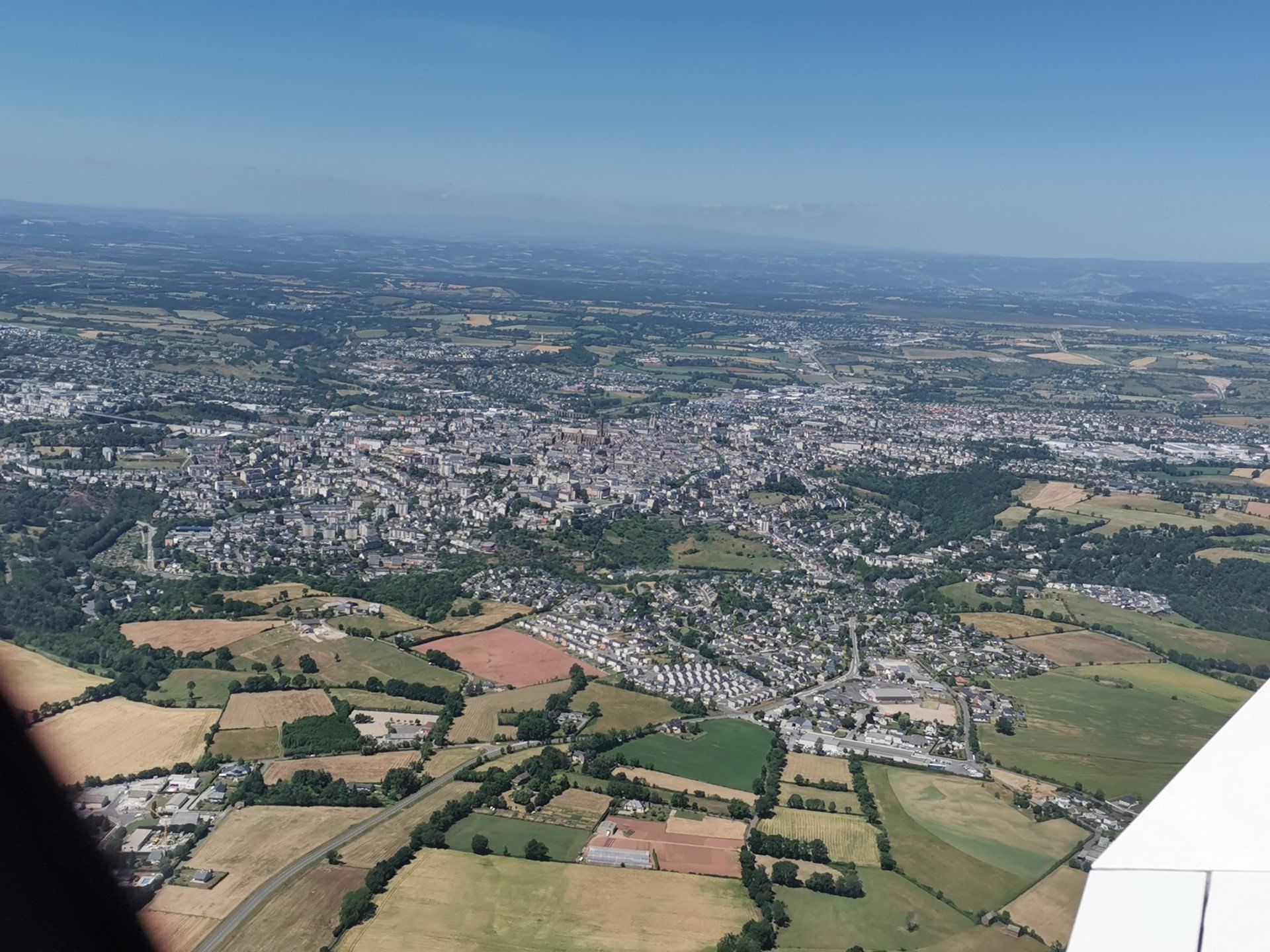 Survol des vallées de la Dordogne, de l'Isle ou du Lot