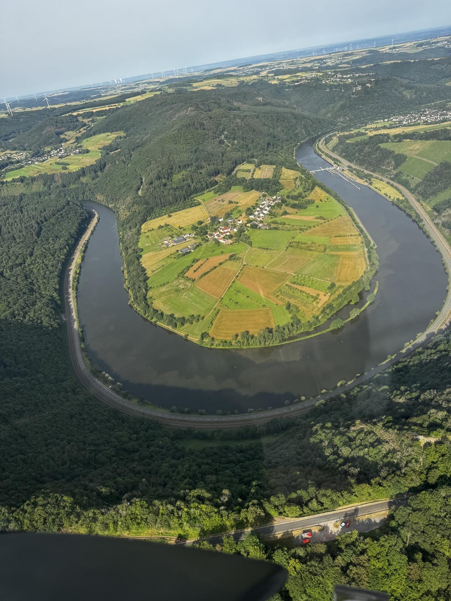 B55 -  Rundflug in einer Beech B55 über das Saarland