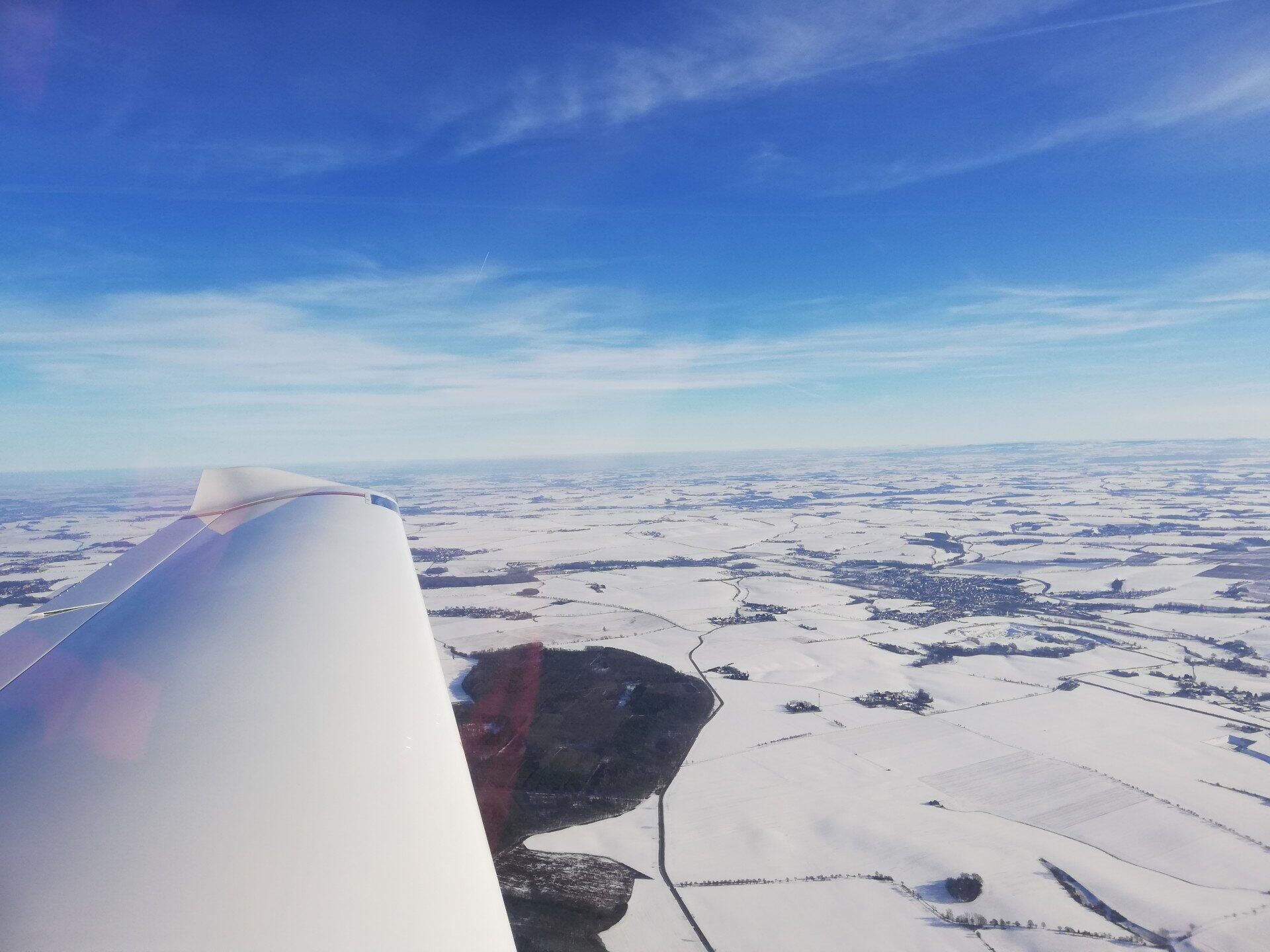 Über den Wolken.....Sehnsucht nach der Freiheit des Fliegens