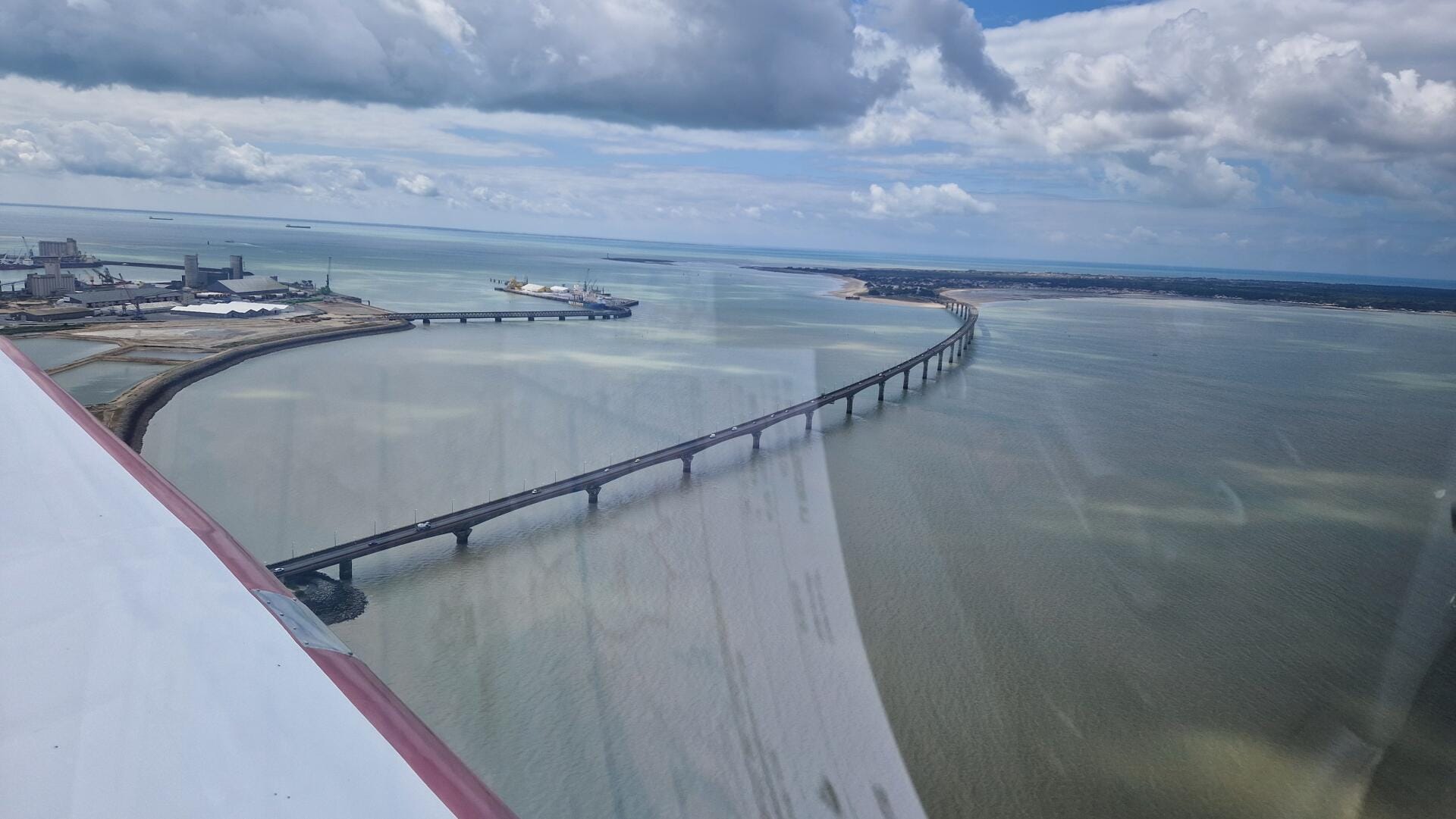 Le pont de l'île de Ré