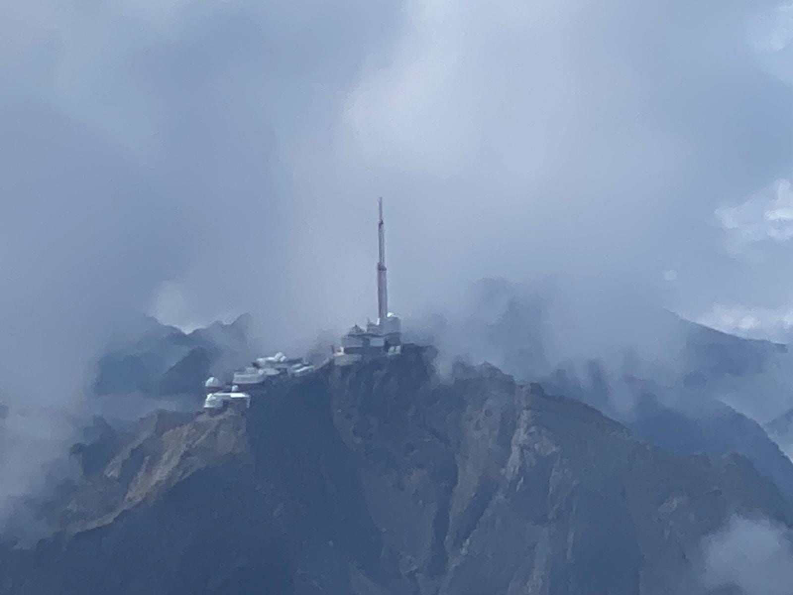 Balade aérienne vers le pic du midi de Bigorre depuis Muret