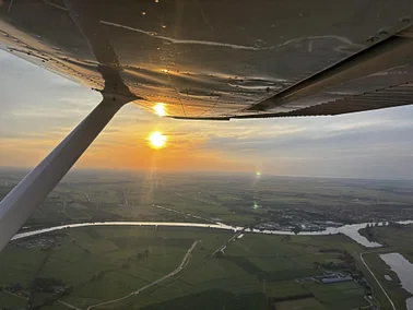 Norddeutschland im Abendlicht – Rundflug zum Träumen
