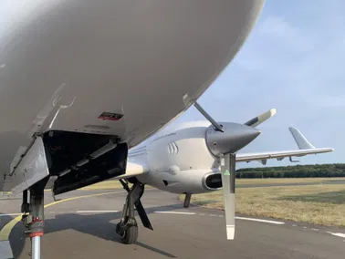 Rundflug FRANKFURT 🌇🌃ZWEI-MOTORIGES✈️ Flugzeug erleben