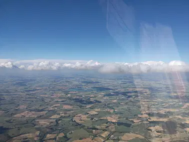 Montagne noire et plaine Toulousaine vues du ciel