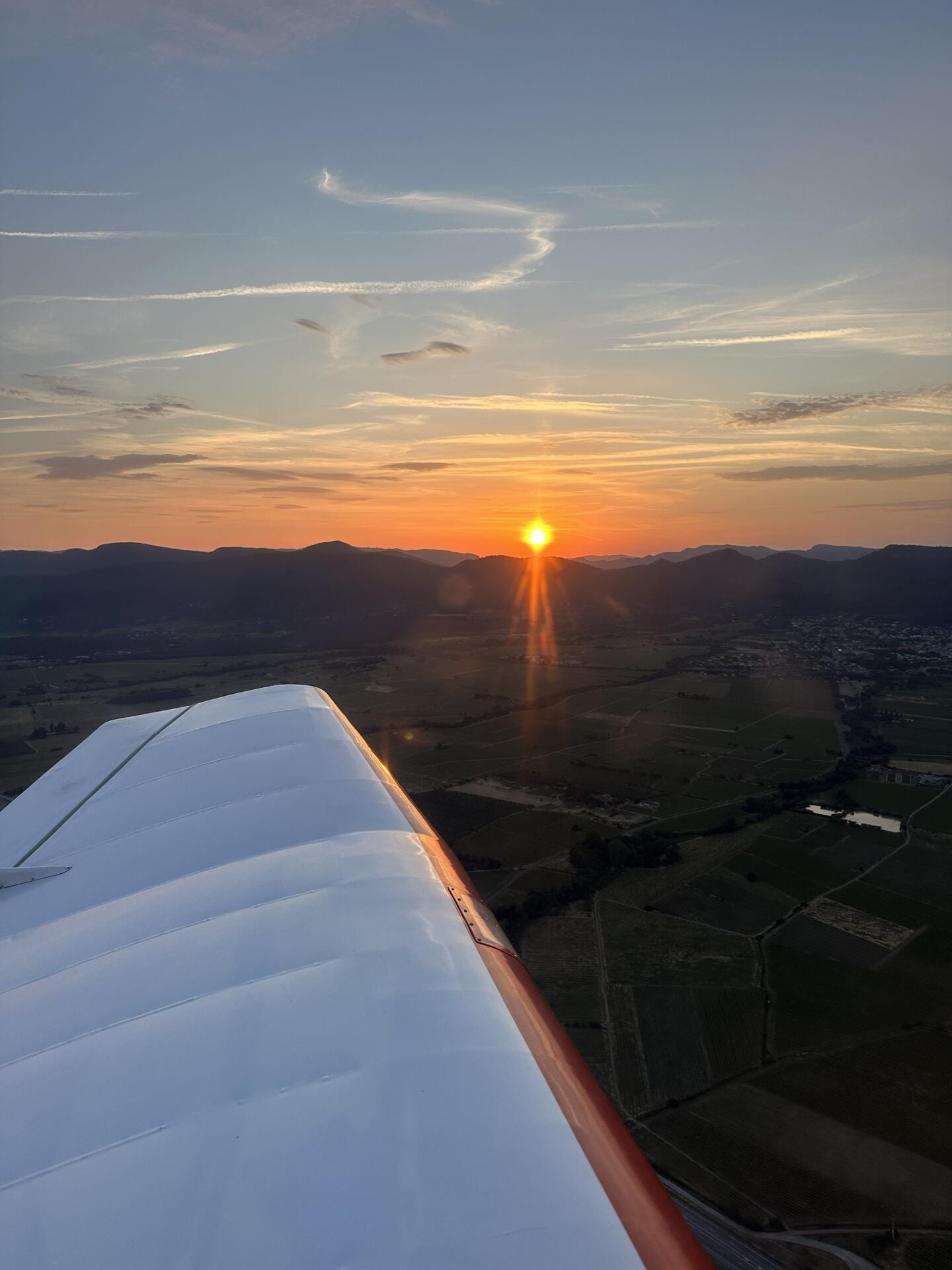 Coucher de soleil en vol
