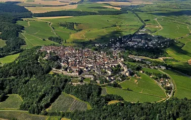 Survol de la Loire : Châteaux, Sancerre & Guédelon