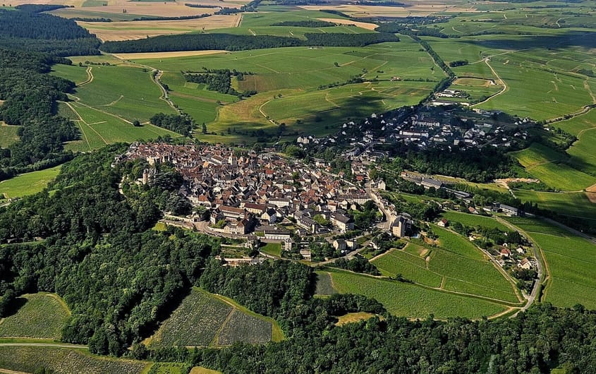 Survol de la Loire : Châteaux, Sancerre & Guédelon