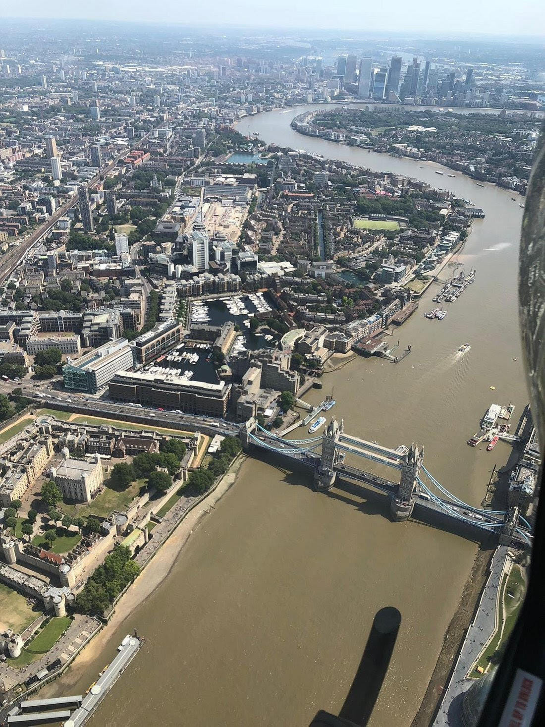 Helicopter Sightseeing Flight over London