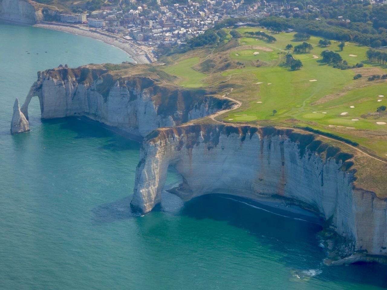 Survoler la côte normande, Antifer, Etretat, Fécamp de Paris