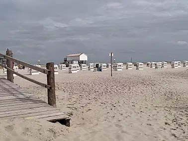 Weißer Sandstrand für einen Tag (Termine auf Anfrage)