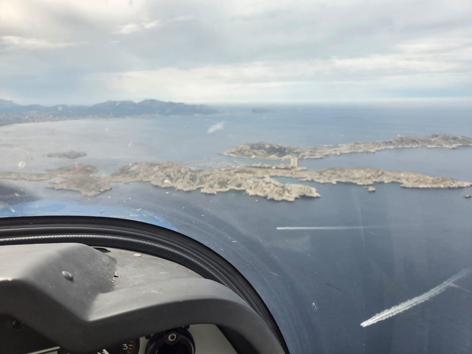 **VIDEO 👍** Découverte de la rade de Marseille/calanques