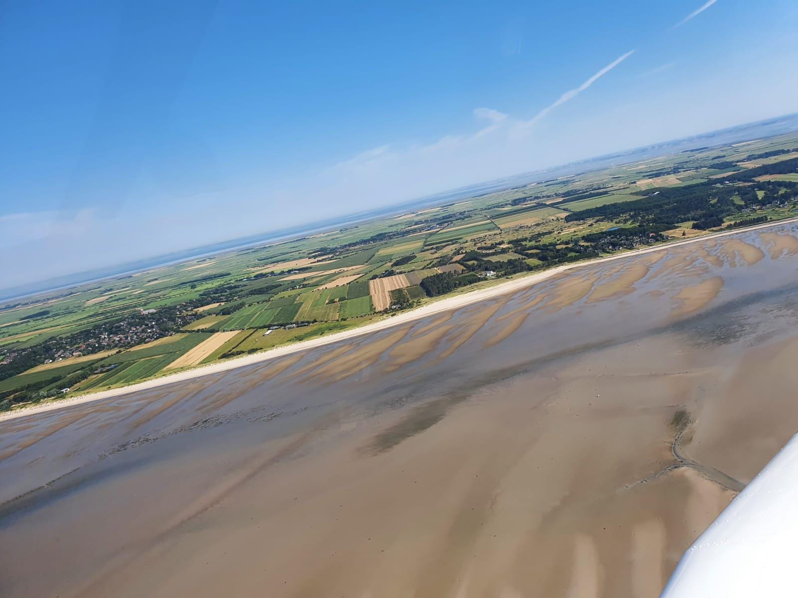 Rundflug entlang der Nordsee - optimal für 2 Passagiere