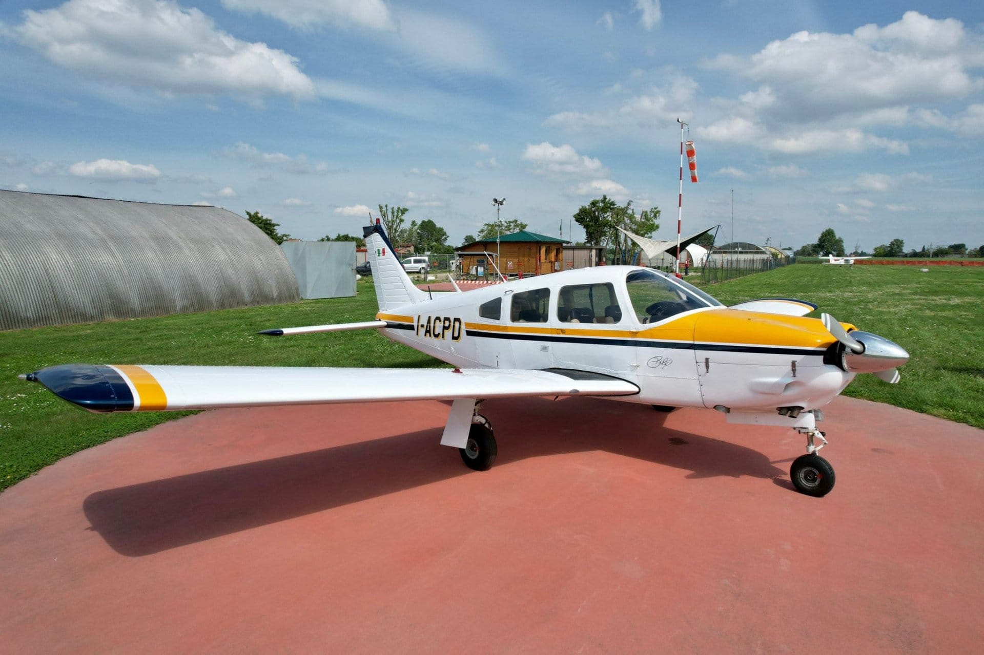 Piper PA28-201 Arrow II