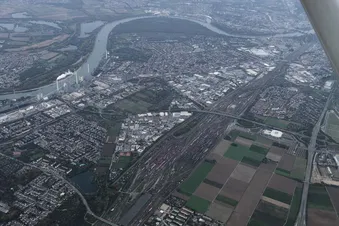 Quick Sky Tour Over Frankfurt & the Rhine