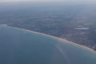 Survol des plages du D-Day depuis Caen
