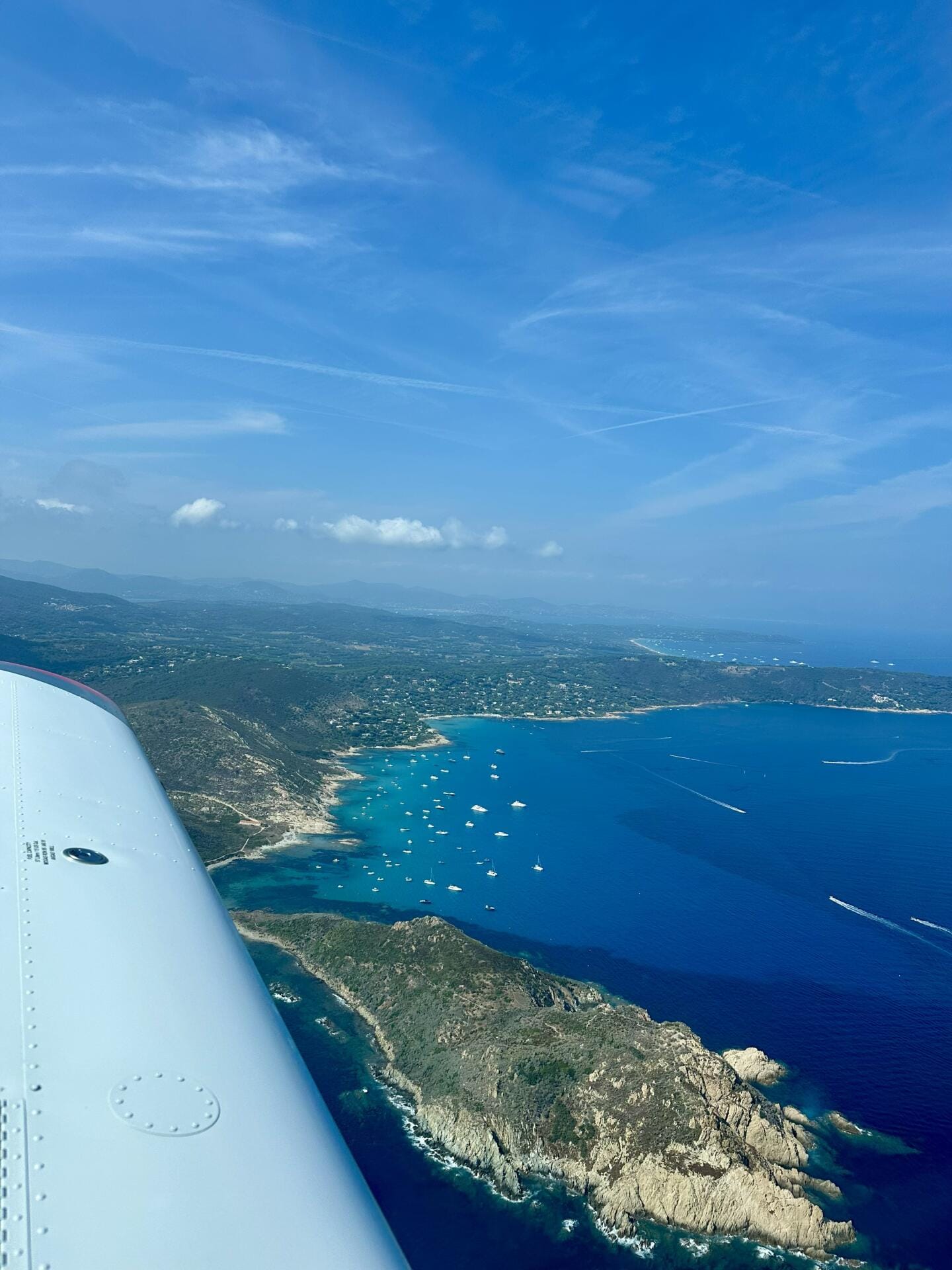La côte d'Azur depuis Carqueiranne jusqu'à Saint Tropez