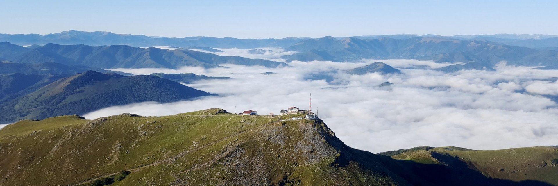 Balade au-dessus des pyrénéées depuis Bergerac