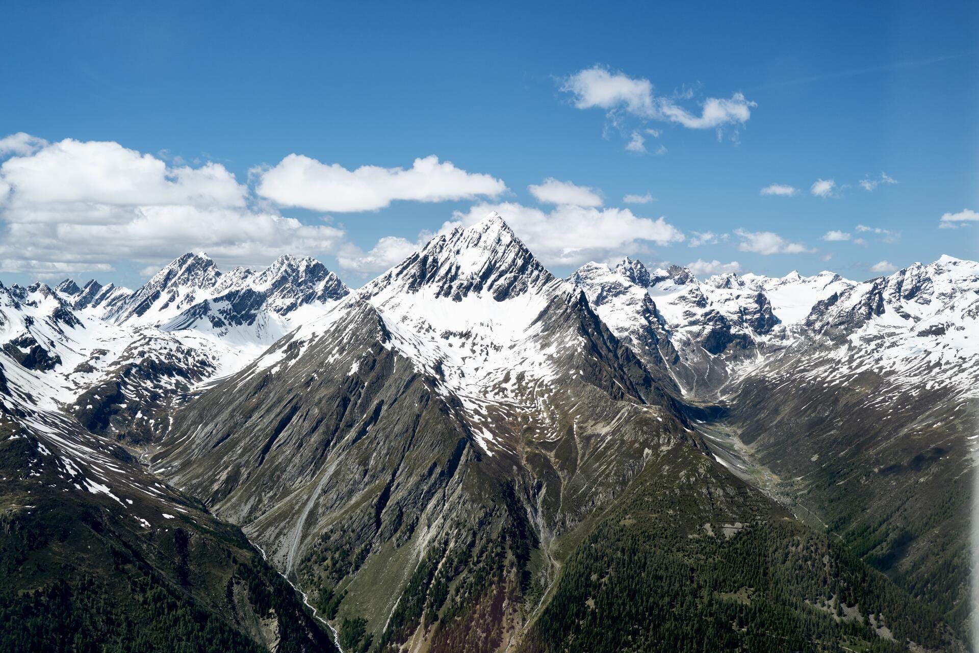 Die Alpen bieten fantastische Panoramen