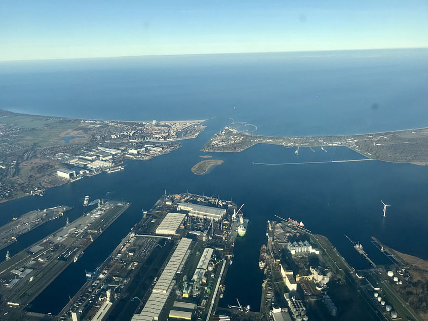 Flug entlang der Ostsee von Rostock bis Wismar, ab Berlin