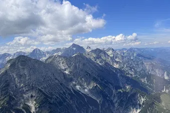 Berge und Seeenrundflug, Schönheit Österreichs
