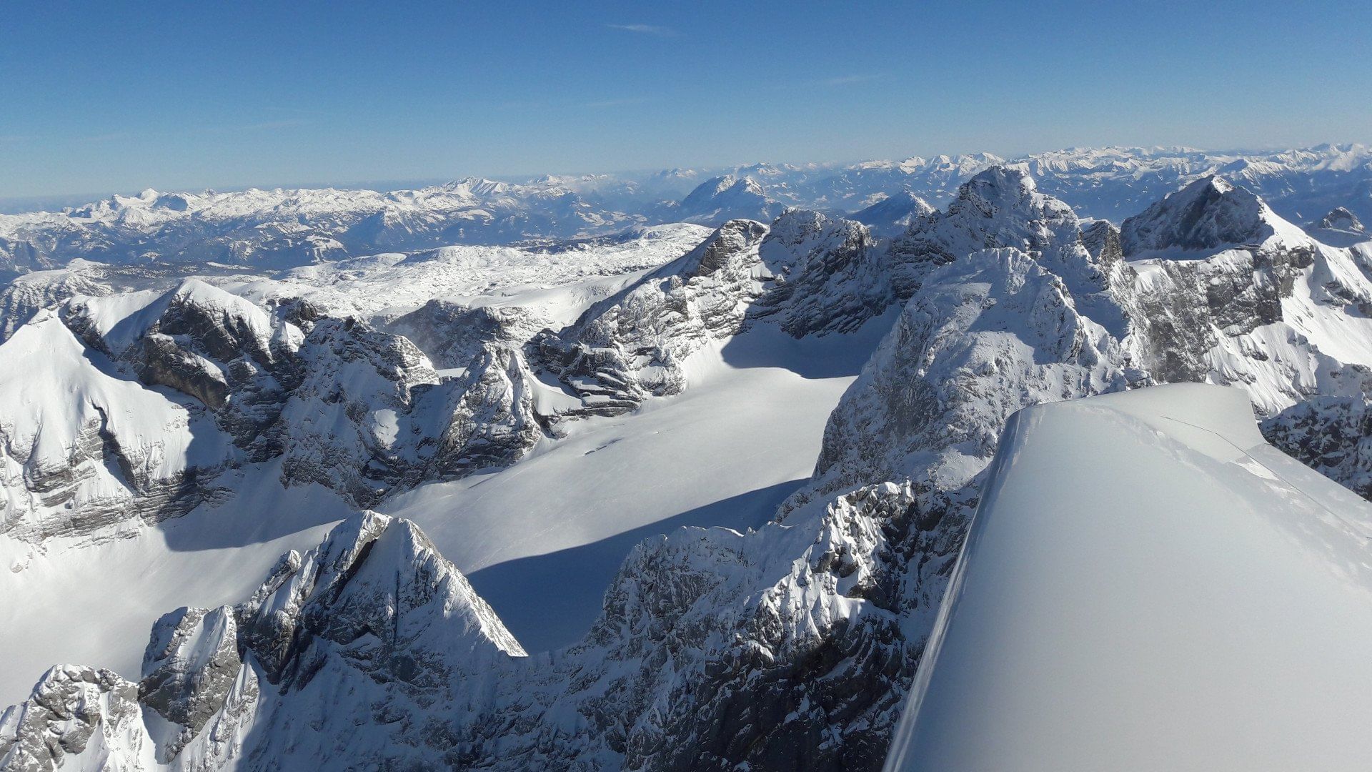 Auf geht's zum Dachstein Panoramaflug